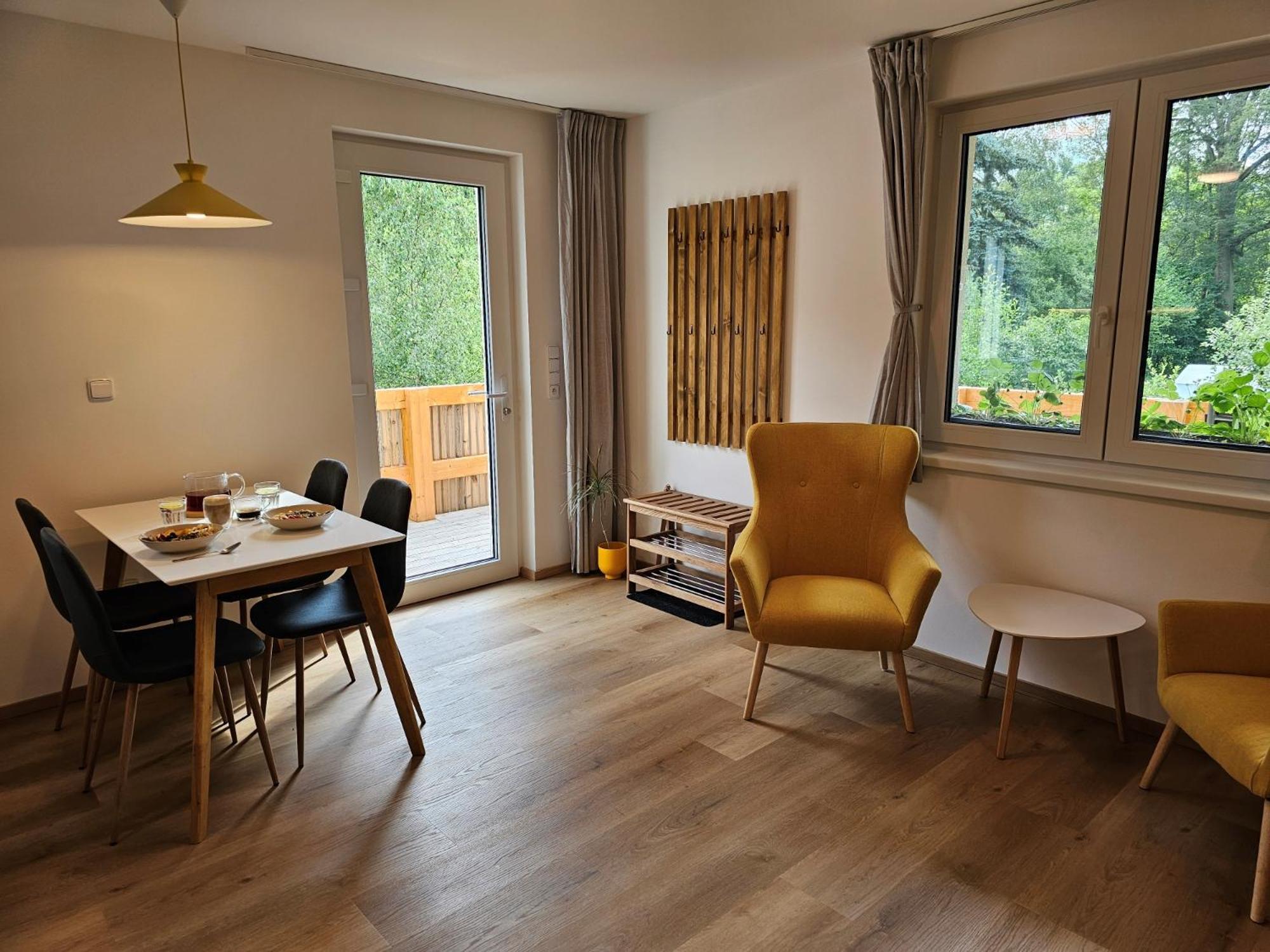 Apartman V Tichu Teplice nad Metují Buitenkant foto